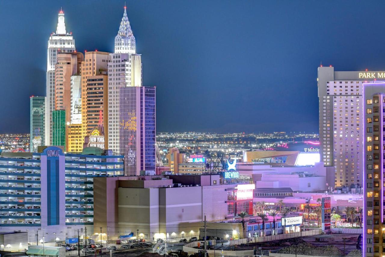 Lucky Gem Penthouse & Luxury Suites At Signature Resort, Balcony Strip View 1607 Las Vegas Bagian luar foto