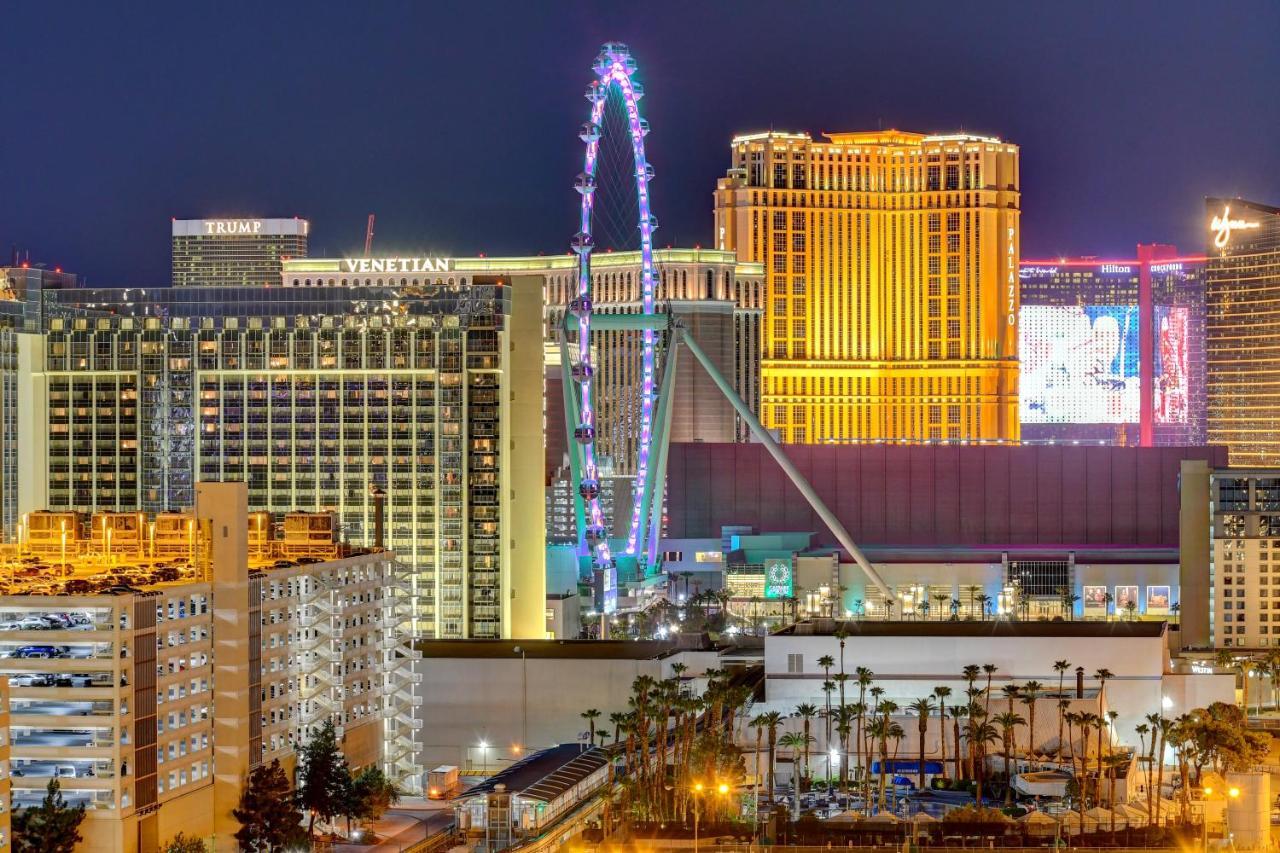 Lucky Gem Penthouse & Luxury Suites At Signature Resort, Balcony Strip View 1607 Las Vegas Bagian luar foto