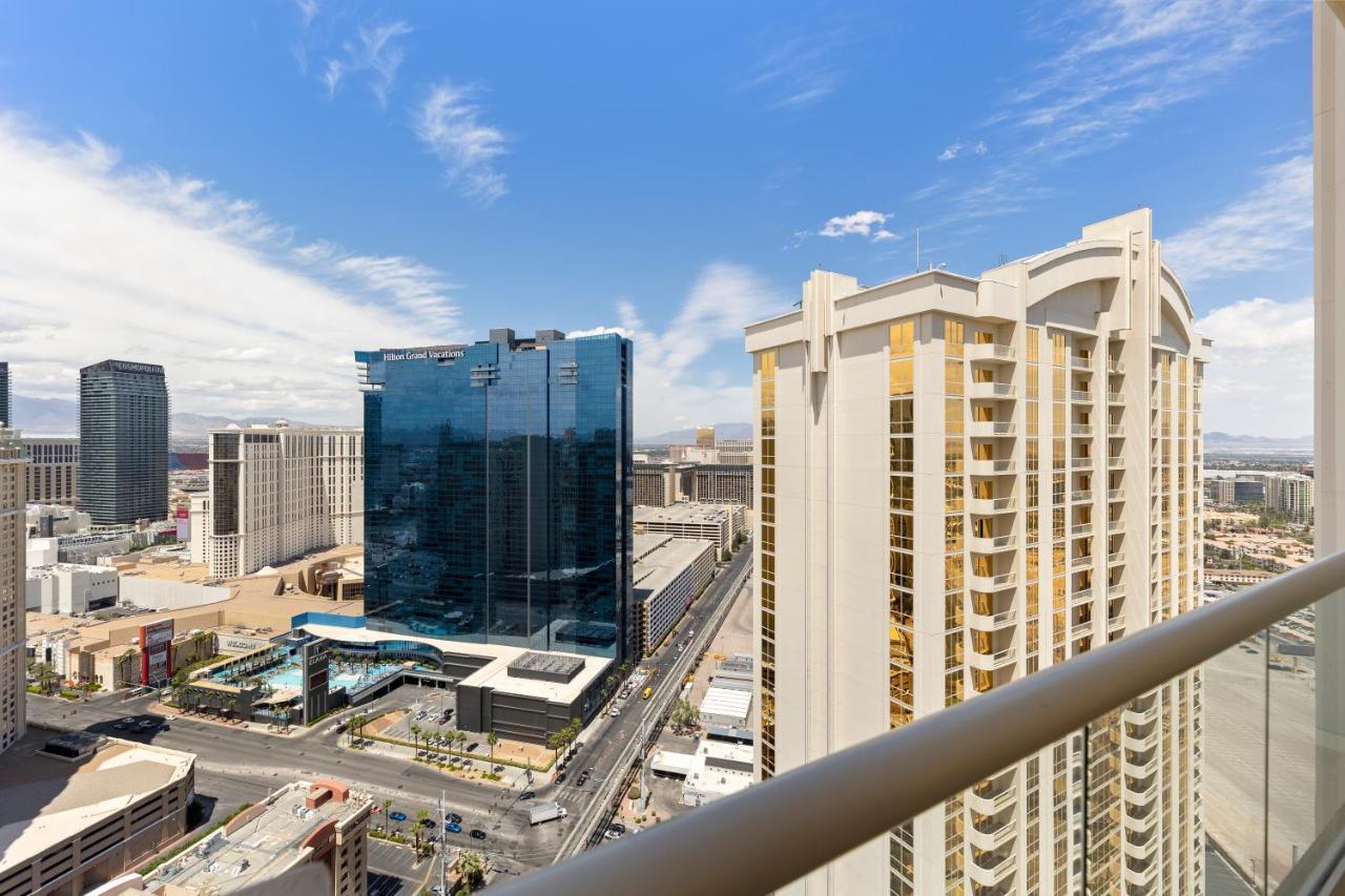 Lucky Gem Penthouse & Luxury Suites At Signature Resort, Balcony Strip View 1607 Las Vegas Bagian luar foto